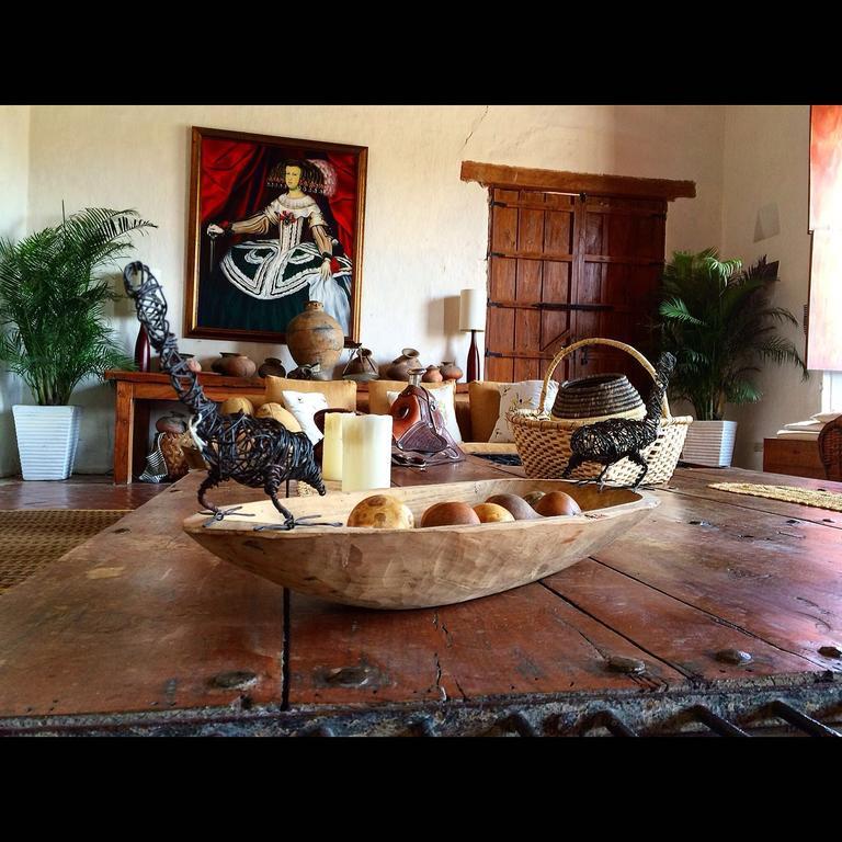 Portal De La Marquesa Hotel Mompos Exterior foto Interior of the house